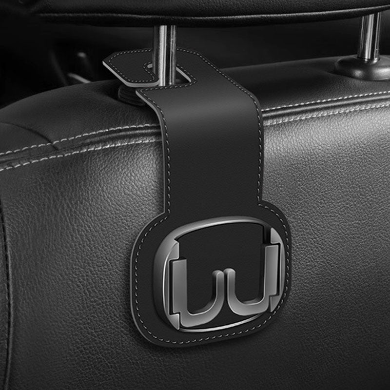 Hidden Fur Hook On The Back Of The Car Seat