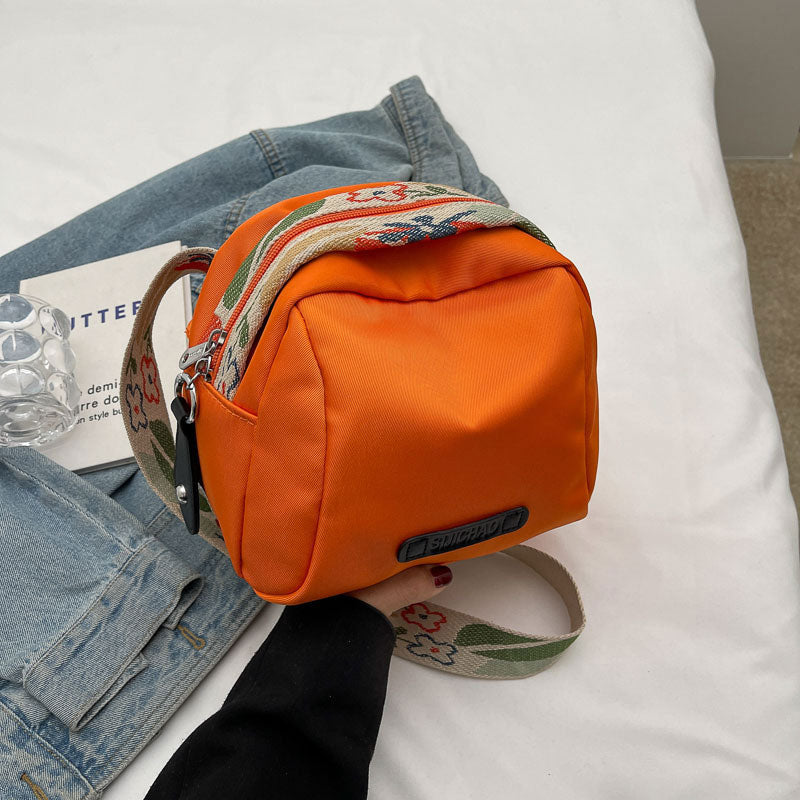 2024 New Oxford Shoulder Bag Model With Shell Shape