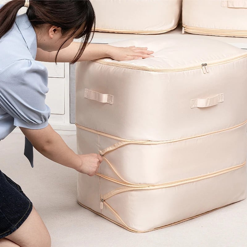 Large capacity compressive duvet storage bag