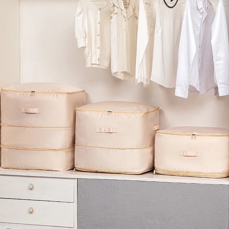 Large capacity compressive duvet storage bag