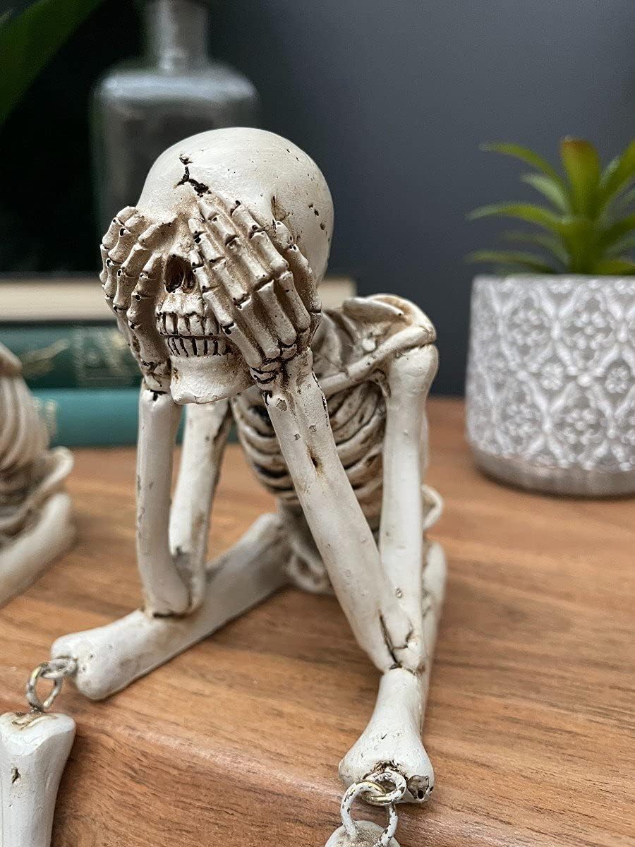 π Halloween Three Wise Skeletons Resin Figurines π