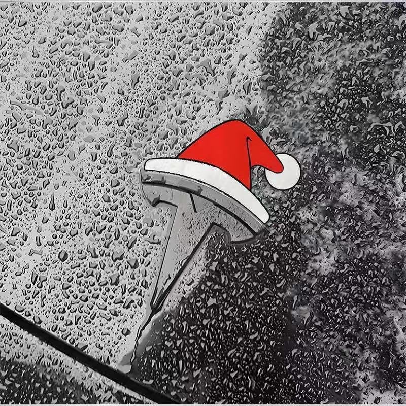 🎅🚗 Santa Hat Car Emblem Overlay — Waterproof, Reusable Holiday Decoration for Any Car Badge