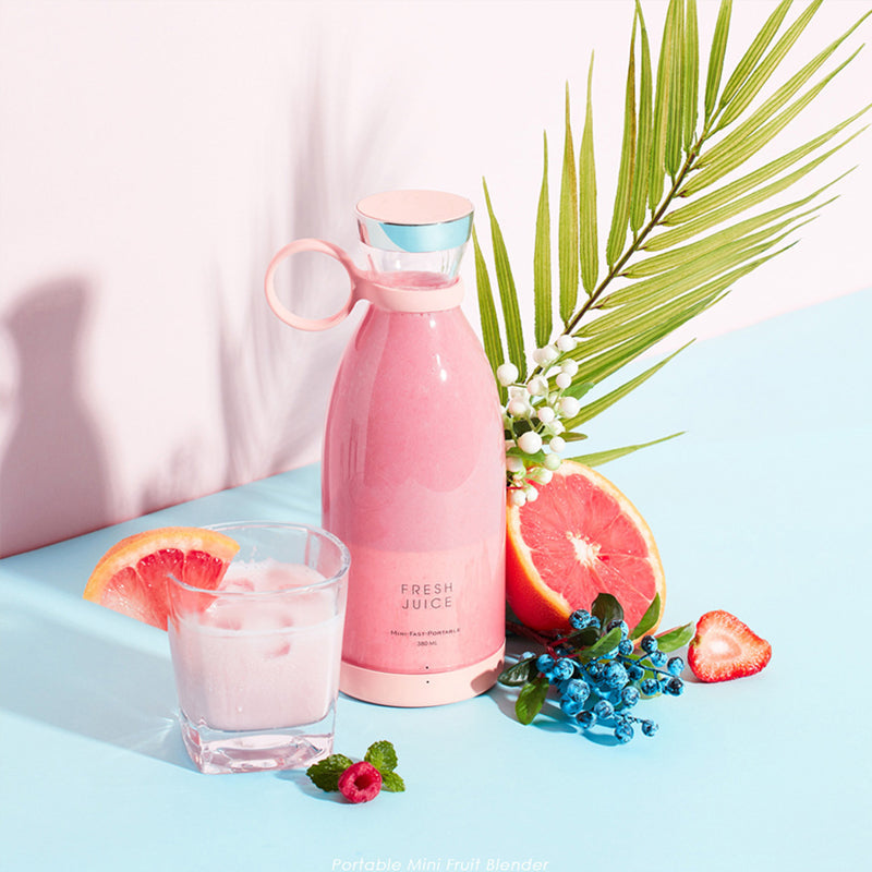 Portable electric juicer cup