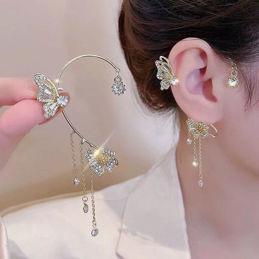 ✨🦋 Zirconia earrings with butterfly paws
